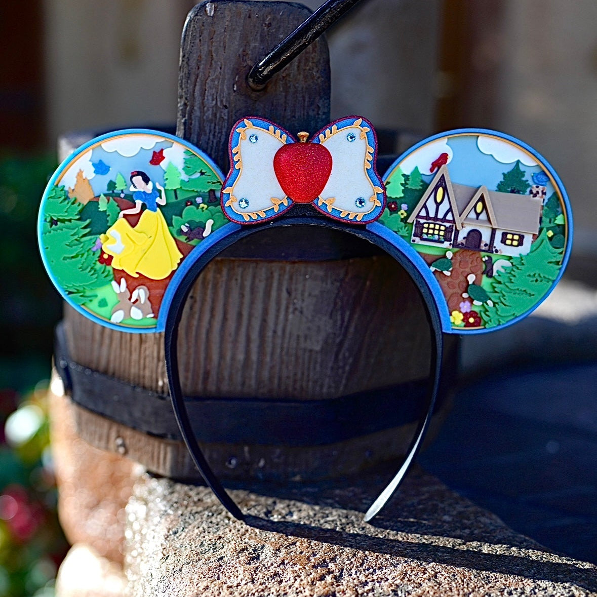 ** NEW ** Fairest Princess Bow Crown